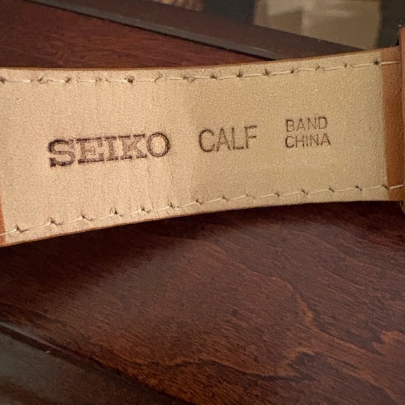 Seiko SSC081 Solar Alarm Chronograph Men's Watch - Picture 3 of 5